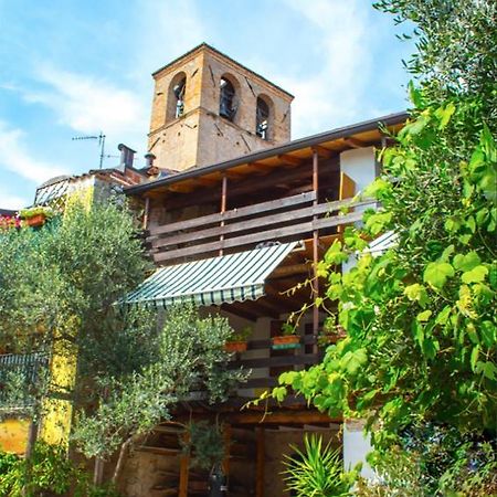 דירות מנרבה דל גארדה Cozy Castello מראה חיצוני תמונה