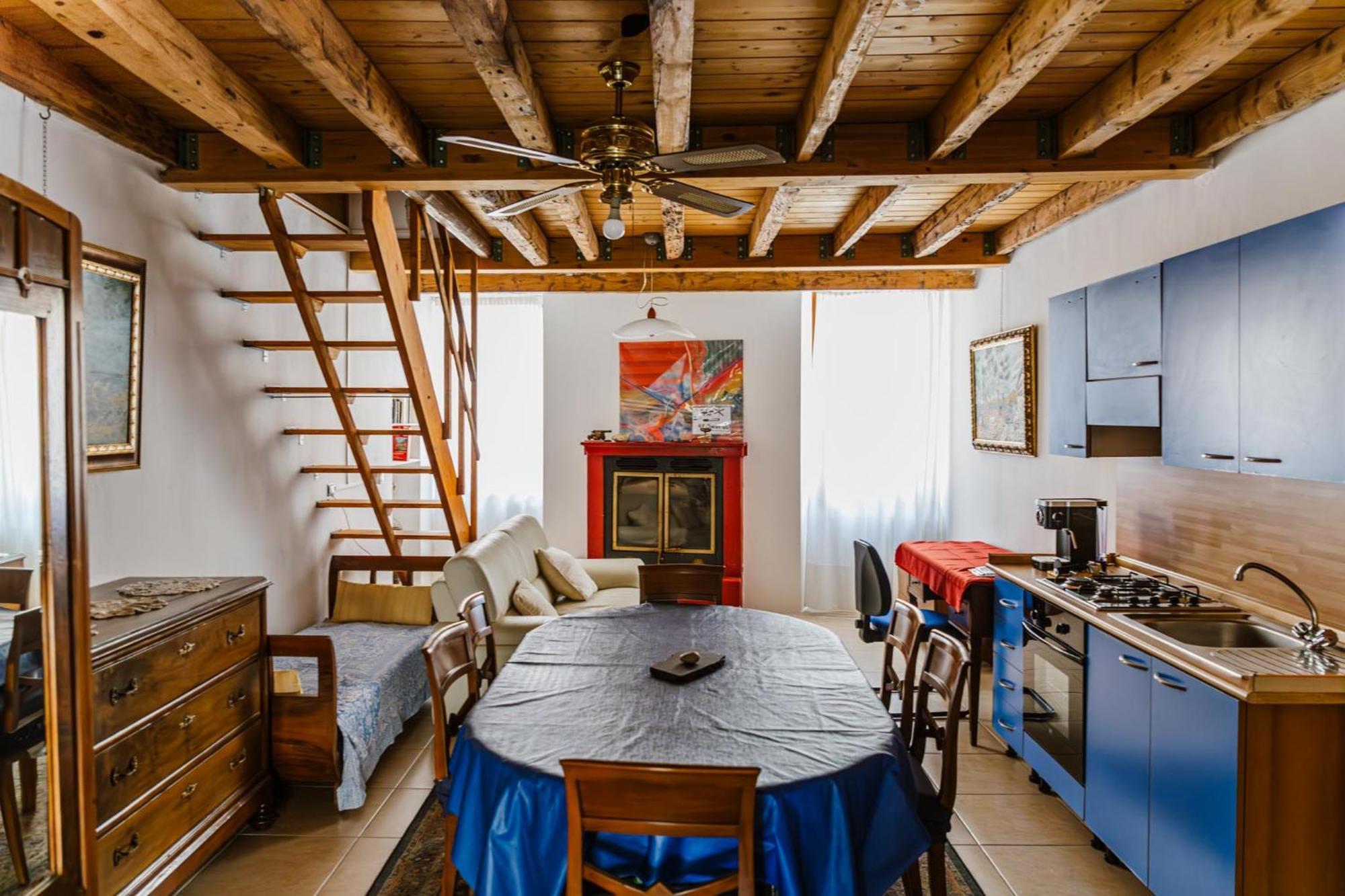 דירות מנרבה דל גארדה Cozy Castello מראה חיצוני תמונה